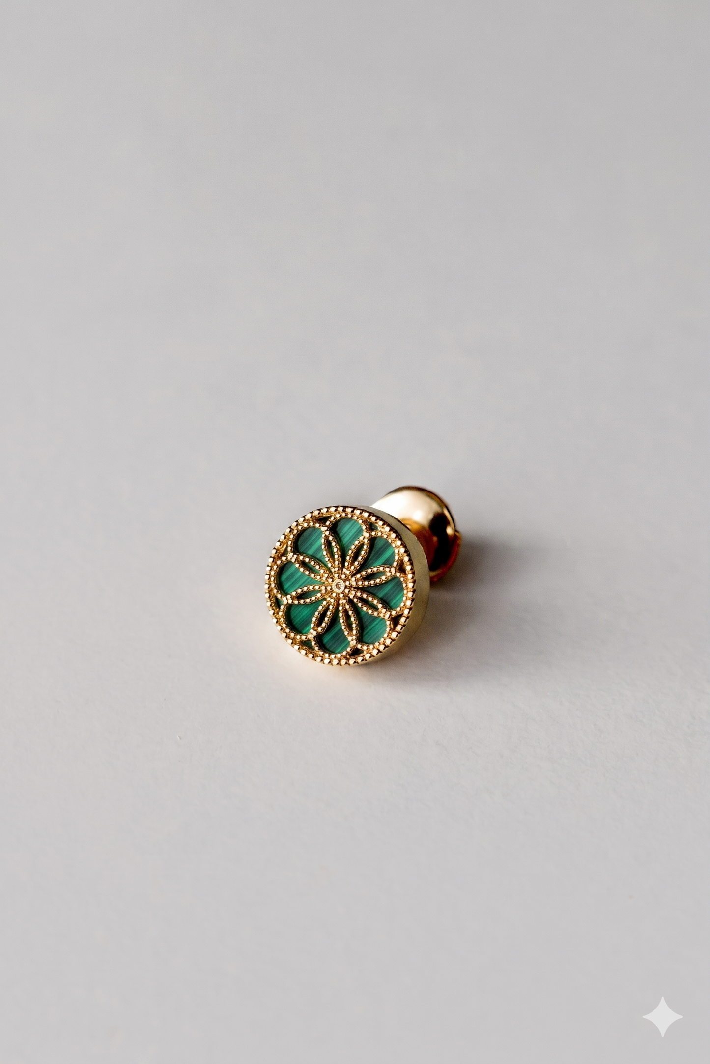 The Ravenna Malachite Earrings in 18kt Yellow Gold